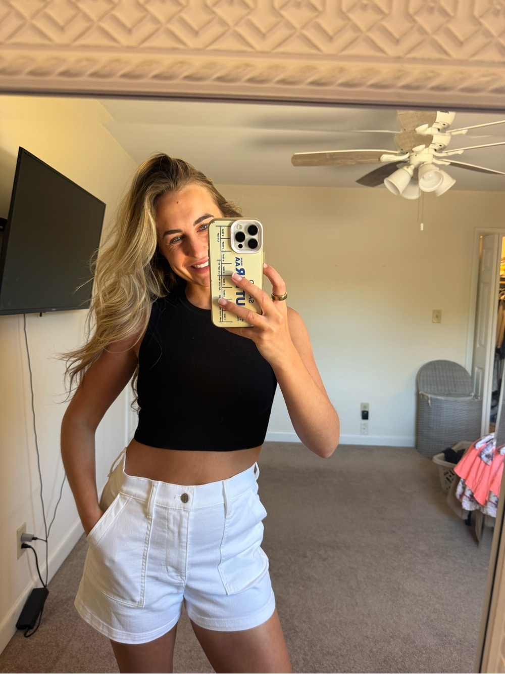 Zara Black cropped sweater top - Picture 3 of 8